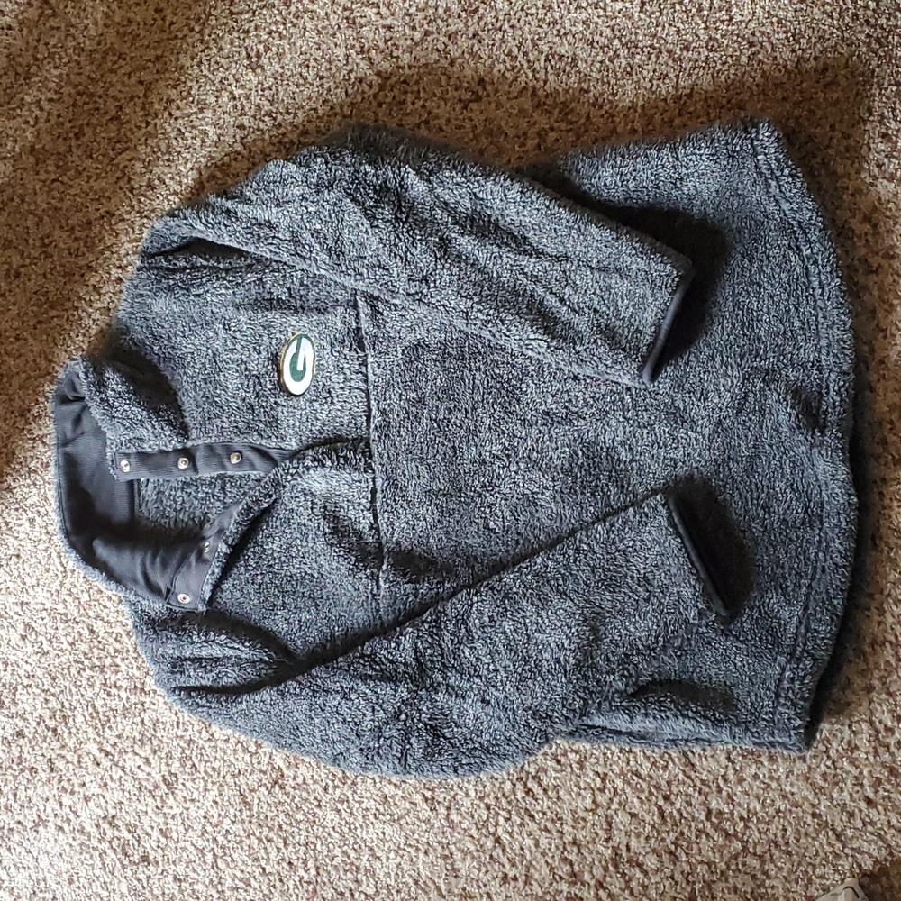 Packers fleece